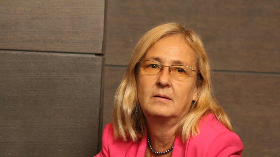 Темпът на положителните случаи намаля Ние навлязохме по рано в епицентъра