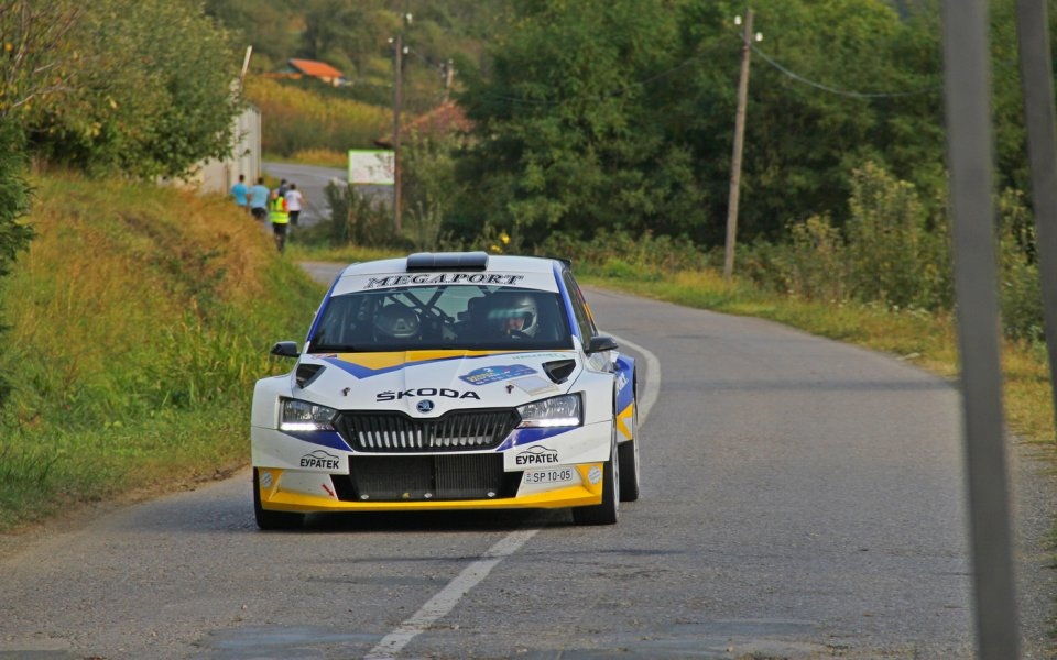 Третият кръг от националния рали спринт шампионат бе открит снощи