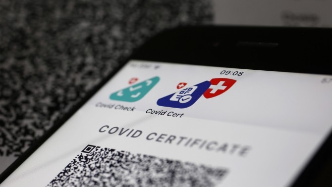 Централата на престъпните групировки за издаване на фалшиви зелени сертификати