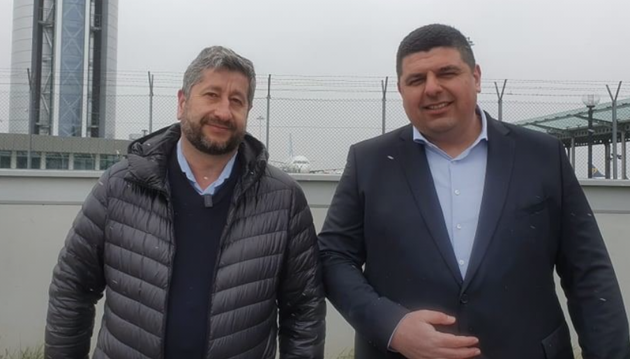 Едно от основните изисквания към политическите лидери е да изглеждат