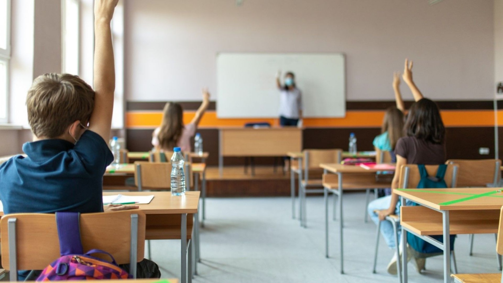 В 13 области в страната учениците от 1 до 4