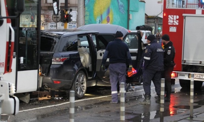 Шофьорът, предизвикал полицейската гонка в София във вторник, която завърши