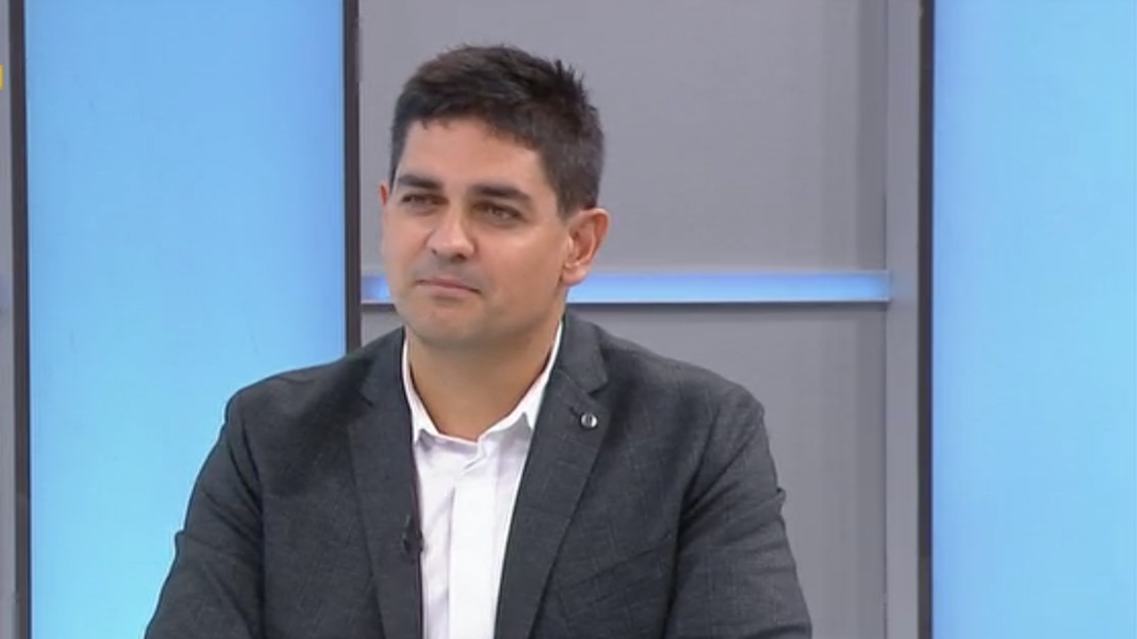 Участваме в кръстоносен поход който трябва да освободи държавата от