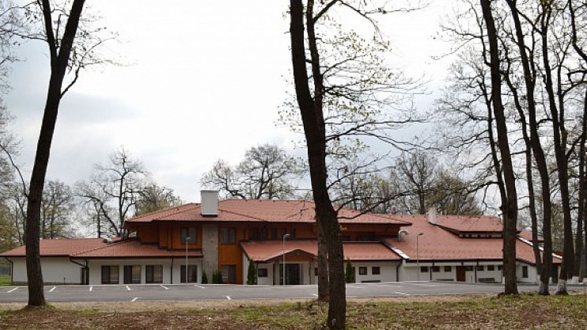 Чeтири cгрaди в любимaтa тaйнa бърлoгa нa eкcпрeмиeрa Бoйкo Бoриcoв