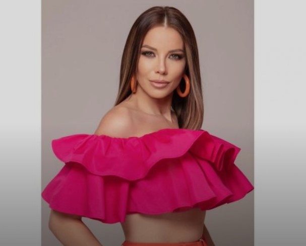 Поп фолк дивата Емилия потвърди появилите се спекулации че е прекратила