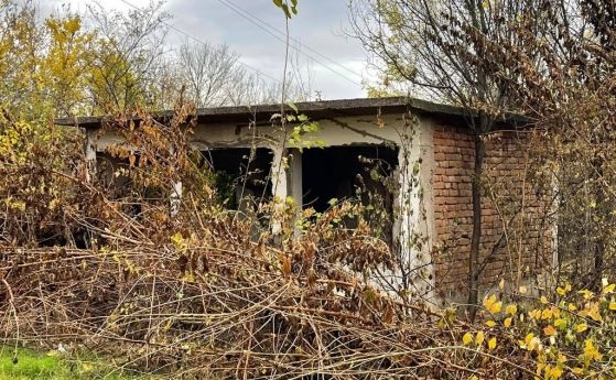 Клошар е изтеглил част от преведените авансово пари за строежа