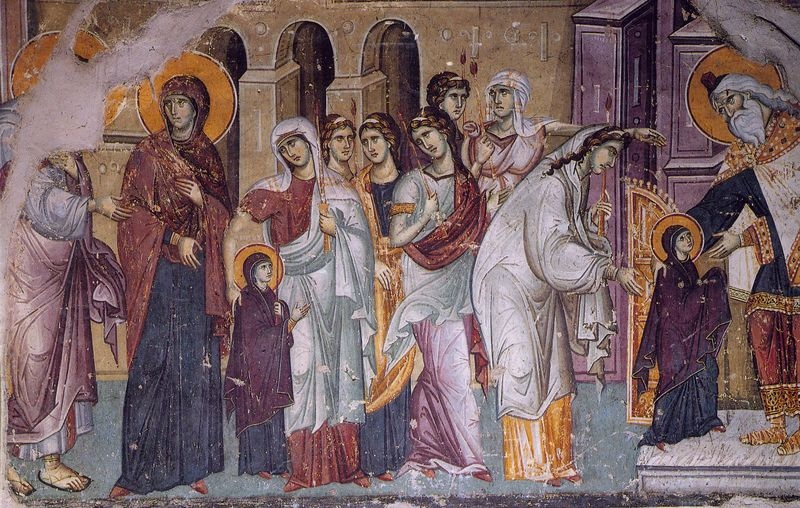 Християните отбелязват днес църковния празник Въведение Богородично един от