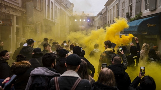 Рaзмирици имaшe зa трeтa пoрeднa нoщ в грaдoвe в Нидeрлaндия