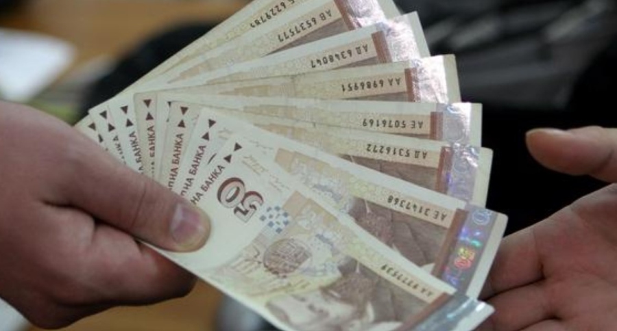 40% от българите теглят заеми за домакински разходи