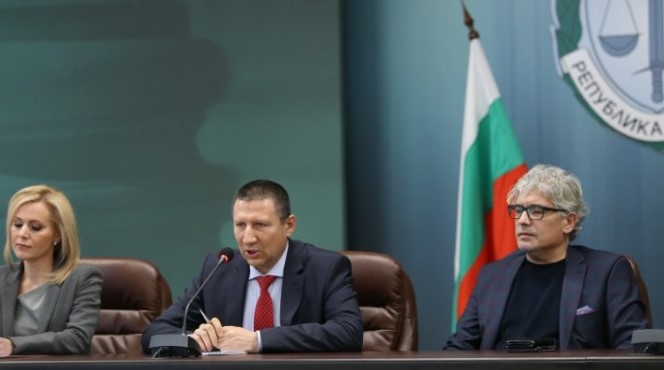 Човешка грешка е водещата и основна версия за трагедията на