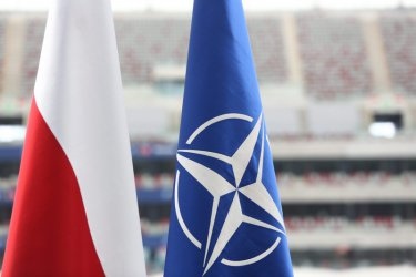 Генералният секретар на НАТО Йенс Столтенберг обсъди с полския президент
