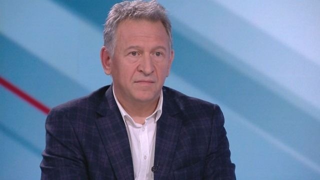 Препоръчвам на депутатите да въведат зелен сертификат за достъп до