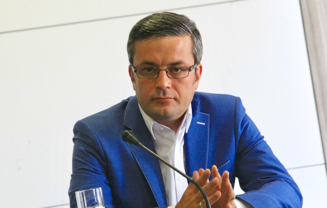 Реакцията на министъра на икономиката Даниела Везиева б р ме учуди