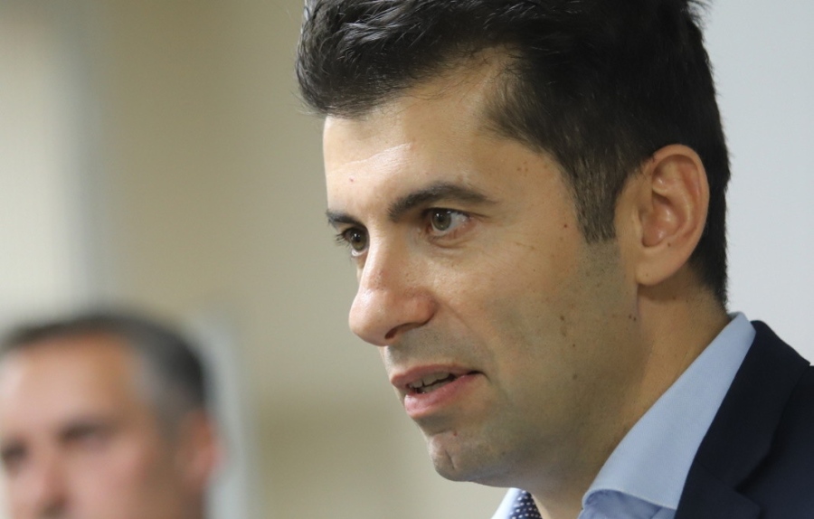Кирил Петков издига Никола Минчев за председател на парламента : skandal.bg