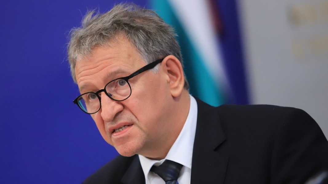 България е успяла да обърне епидемичната вълна без да влиза