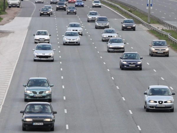 От средата на тази година преминаването на годишен технически преглед