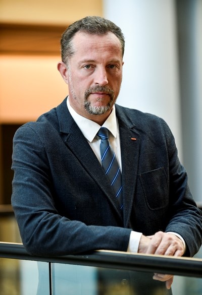 След осем месеца без редовно правителство вече няма време за