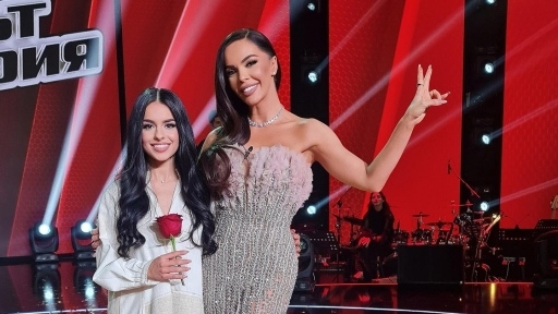 Младата фолклорна изпълнителка Петя Панева спечели музикалното състезание Гласът на