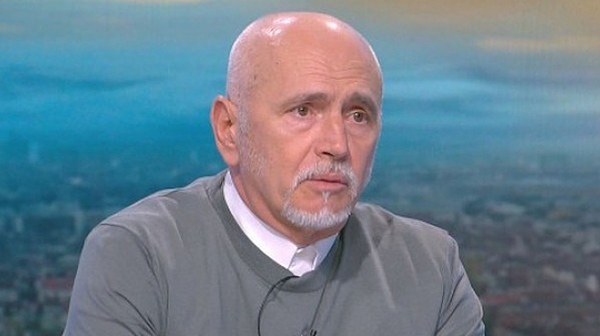 Всички ръководители на държавни предприятия в сферата на транспорта чиито