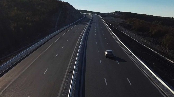 Нови скандални факти излизат около схемата със строителството на автомагистрала