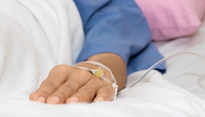 10 годишно дете припадна в клас и въпреки усилията на лекарите