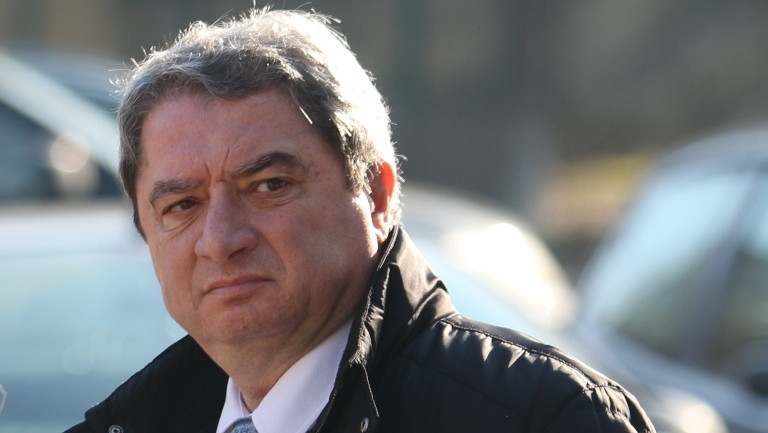 Ръководството на прокуратурата търси преориентиране препозициониране спрямо новите управляващи Това