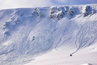 В Рила и Витоша има сериозен риск от лавини предупреждават