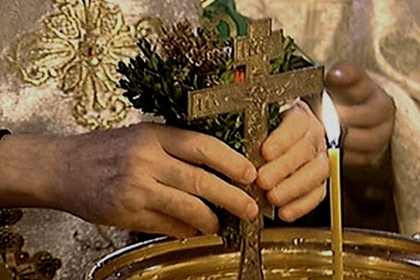 На 5 януари празнуваме Зимен Кръстовден Денят преди Богоявление е