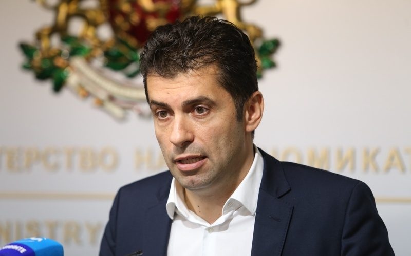 Във видеообръщение министър председателят Кирил Петков определи вчерашното заседание на Консултативния