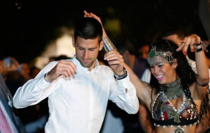 Фенове на тенес звездата Новак Джокович от цял свят полудяха