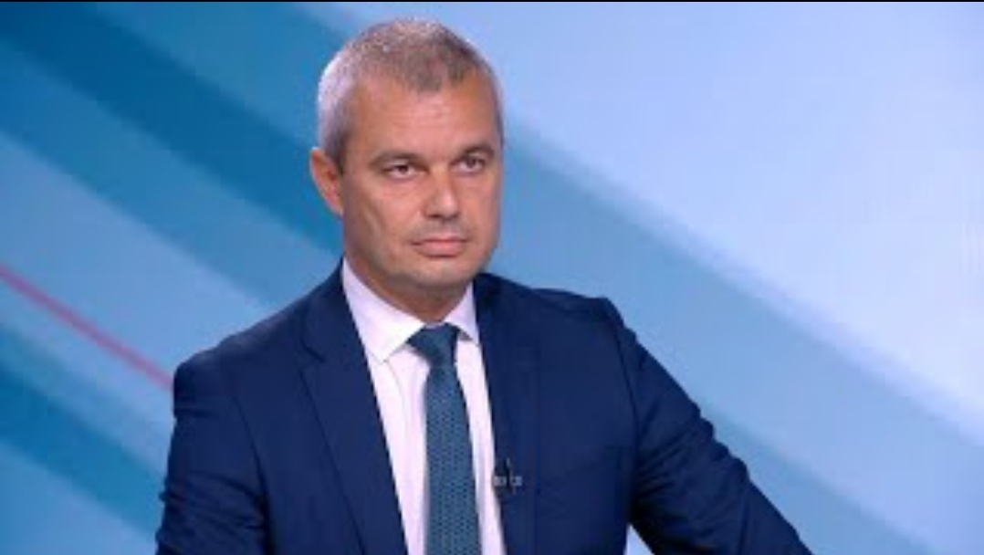 Да се извърнат към съда това посъветва нападнатите публицисти