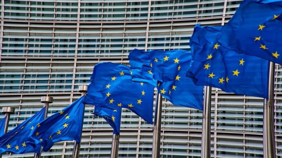 Европейската комисия съобщи, че одобрява отпускането на 15,3 милиона евро