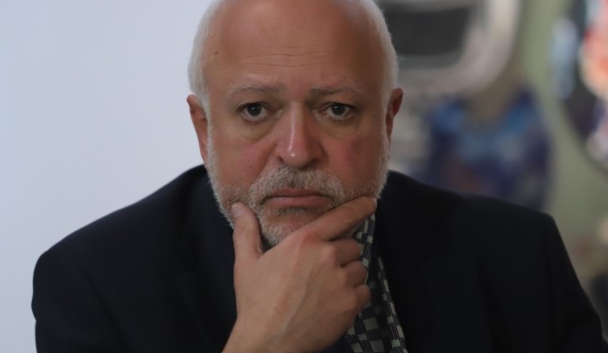 Бившият служебен министър на културата Велислав Минеков може да се