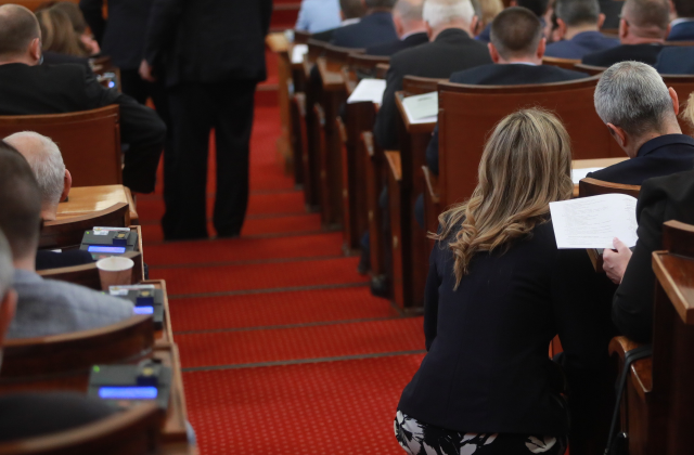 Ваучерите за храна също ще се облагат с ДДС