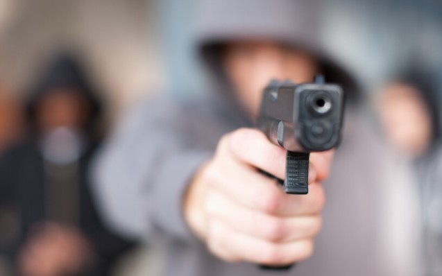 Няколко души са ранени при масова стрелба в аудитория в Университета