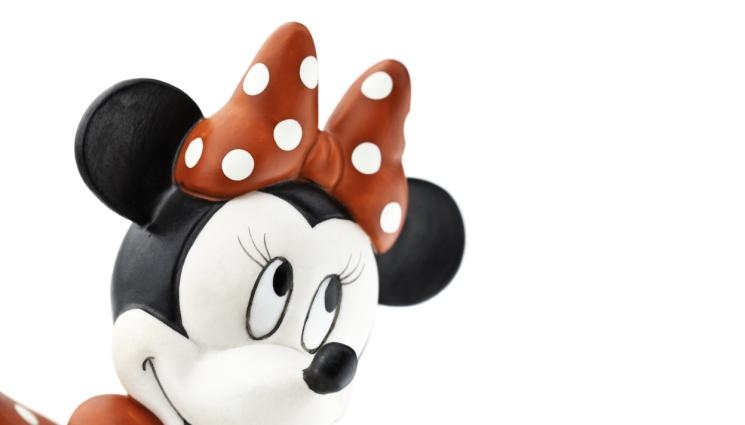 Британската дизайнерка Стела Маккартни облече Мини приятелката на Мики Маус