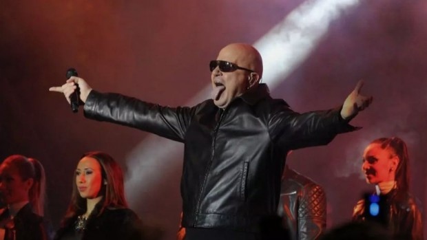 Фирмата Седем осми на лидера на Има такъв народ Слави Трифонов