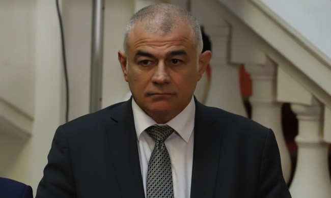 Министърът на труда и социалната политика Георги Гьоков определи пред