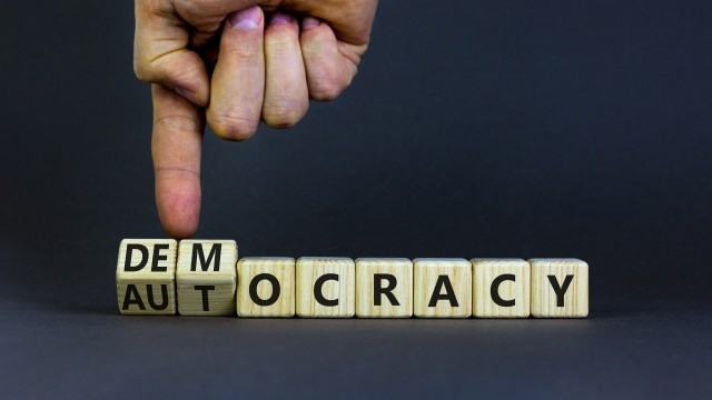 България е 53 та от 167 страни в класацията по демократичност