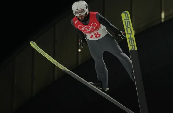 Асът ни в ски скока Владимир Зографски се класира за
