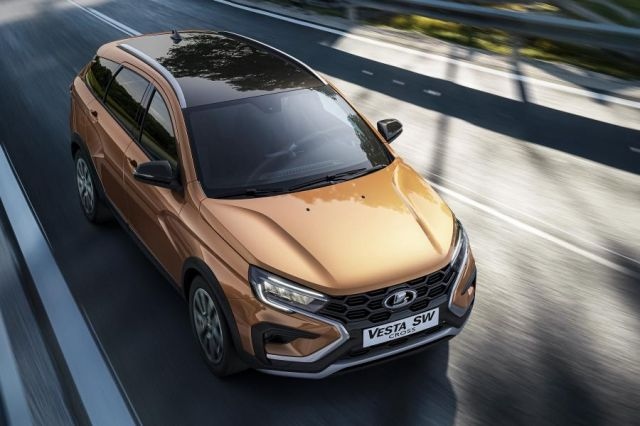АвтоВАЗ официално стартира масовото производство на обновената Lada Vesta в