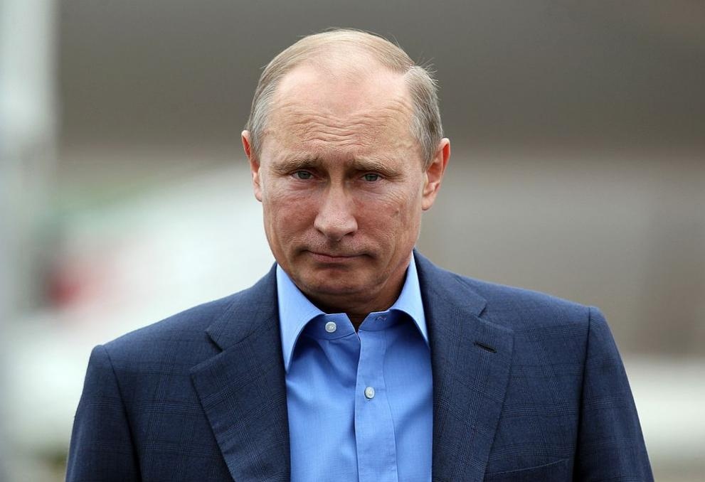 Руският президент Владимир Путин промени обявеното по рано днес признаване на