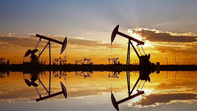 Цените на петрола надхвърлиха 100 долара а акциите на борсите