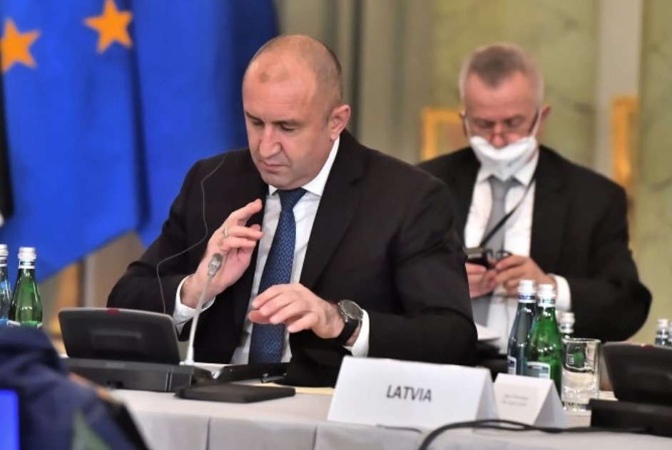 Президентът Румен Радев е на работно посещение в Полша Във