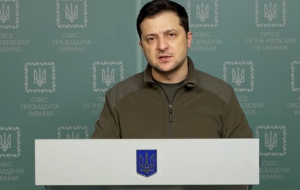 Украинският президент Володимир Зеленски се обърна с молба за незабавно