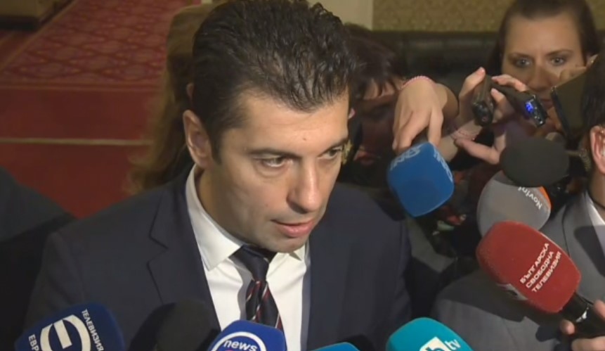 Първи и огромен приоритет за България е изпращането на хуманитарна