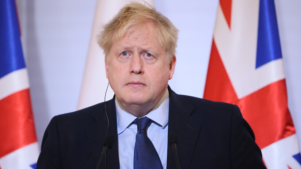 Британският премиер Борис Джонсън призова за свикването на спешно заседание