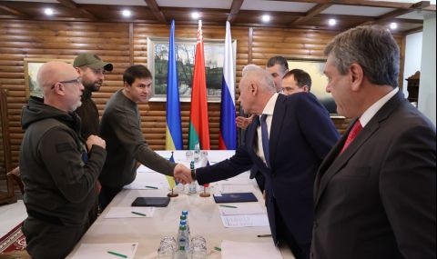 Михаил Подоляк съветник на ръководителя на кабинета на Владимир Зеленски