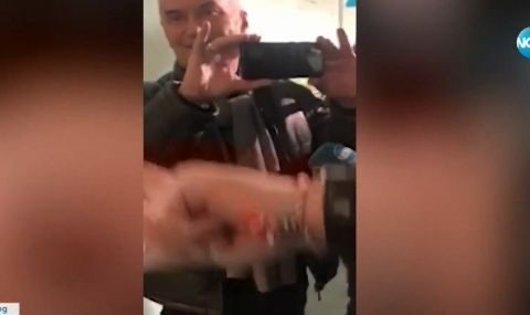 Лидерът на партия Атака Волен Сидеров нахлу в Нова телевизия