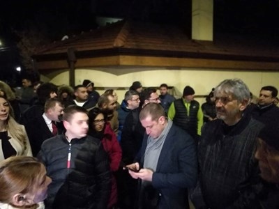 Голяма част от информацията не е вярна не на всички